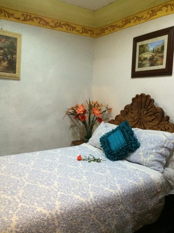 Hotel Eden De Los Angeles San Miguel de Allende Quarto foto